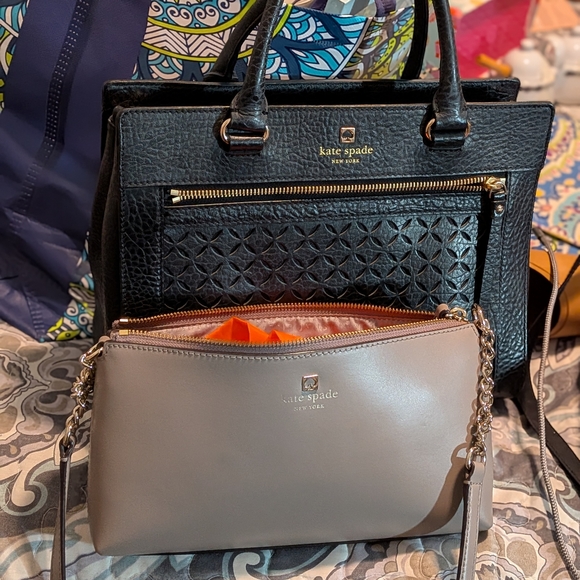 Kate Spade Romy Perri Desiger Satchel  with Gold Accents - Picture 11 of 15